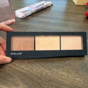 Umbra Bronzer & Contour Palette Brown Gold